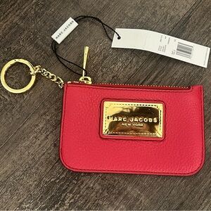 Marc Jacobs Crimson Leather Gold Key Chain V Open Zip Pouch NWT